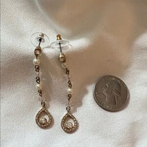 Elegant Gold and Pearl Drop Earrings